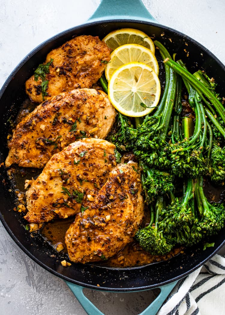 Garlic Butter Chicken with Broccoli