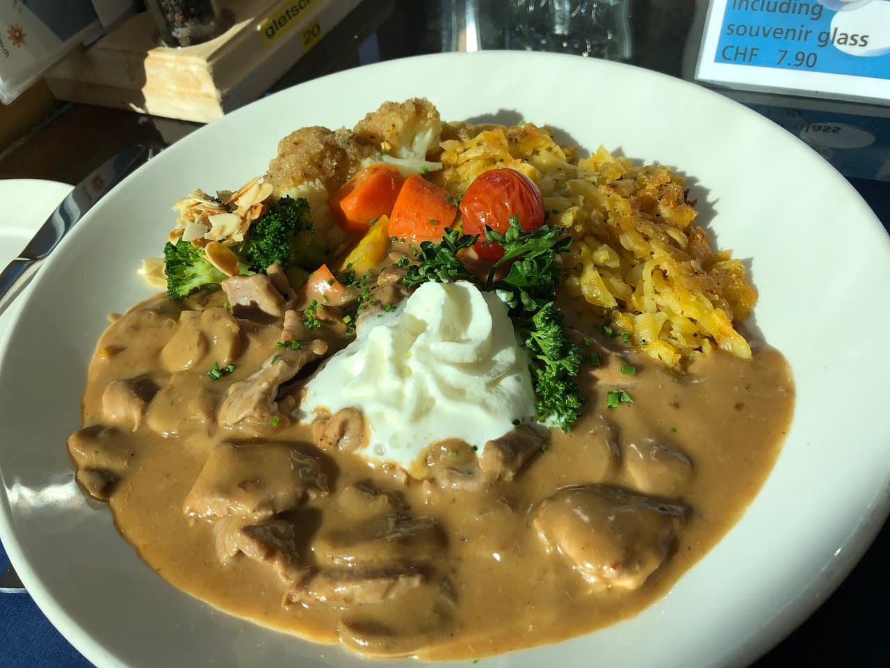 Zürigschnätzlets