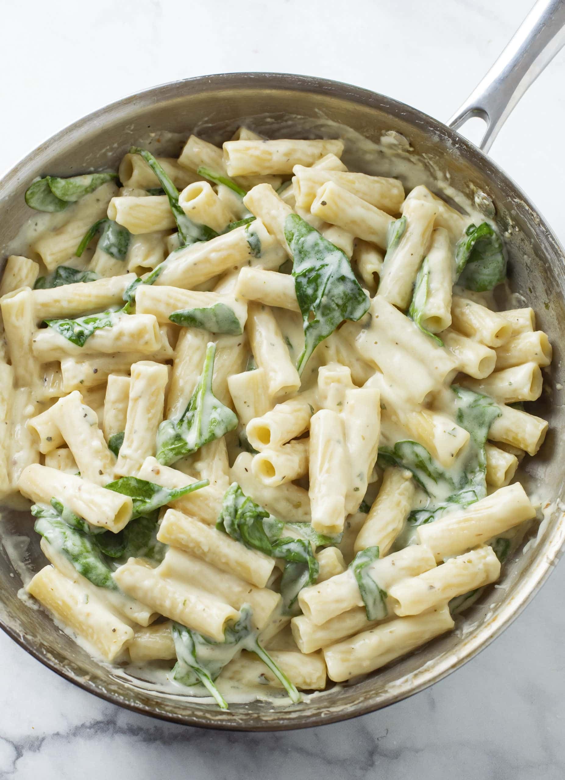 Garlic and Spinach Penne Pasta