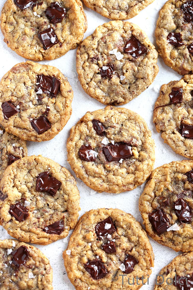 Oatmeal Chocolate Chunk Cookies