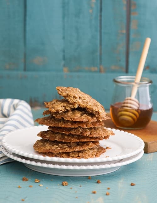 Honey Oatmeal Walnut Cookies