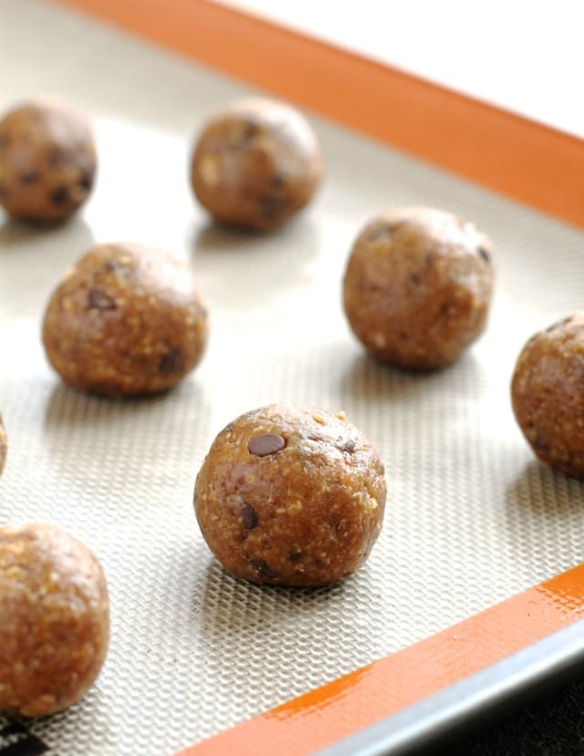 Chocolate Chip Date Protein Balls