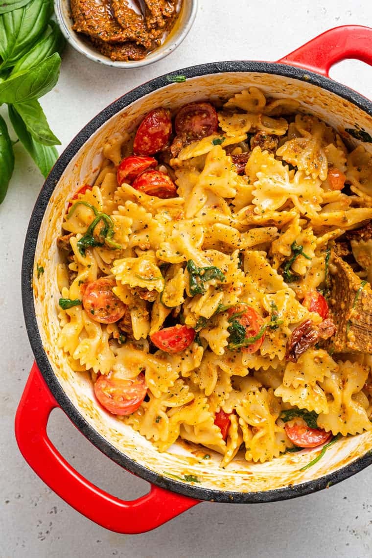 Sun-Dried Tomato Pesto Pasta
