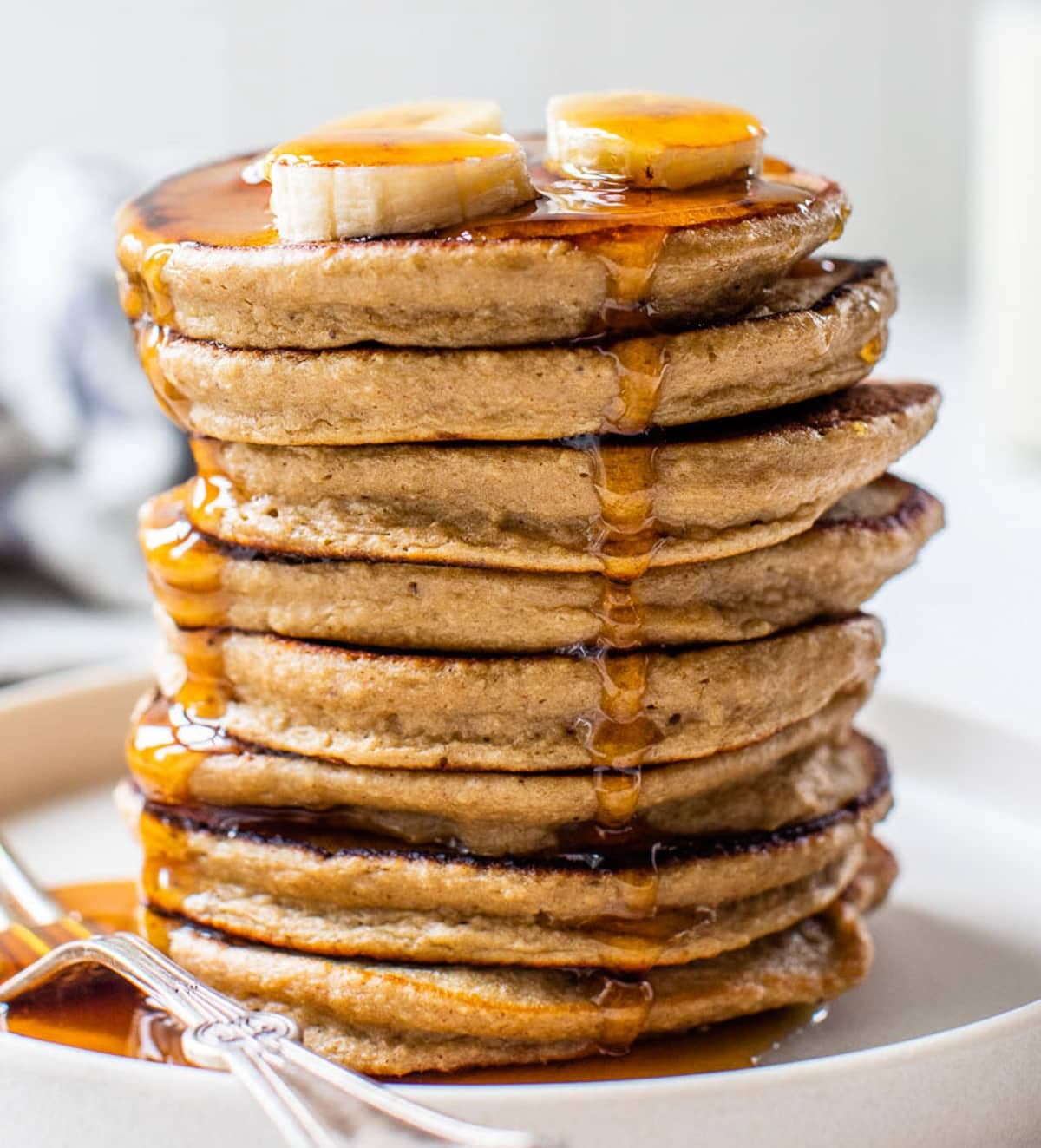 Banana Oat Pancakes